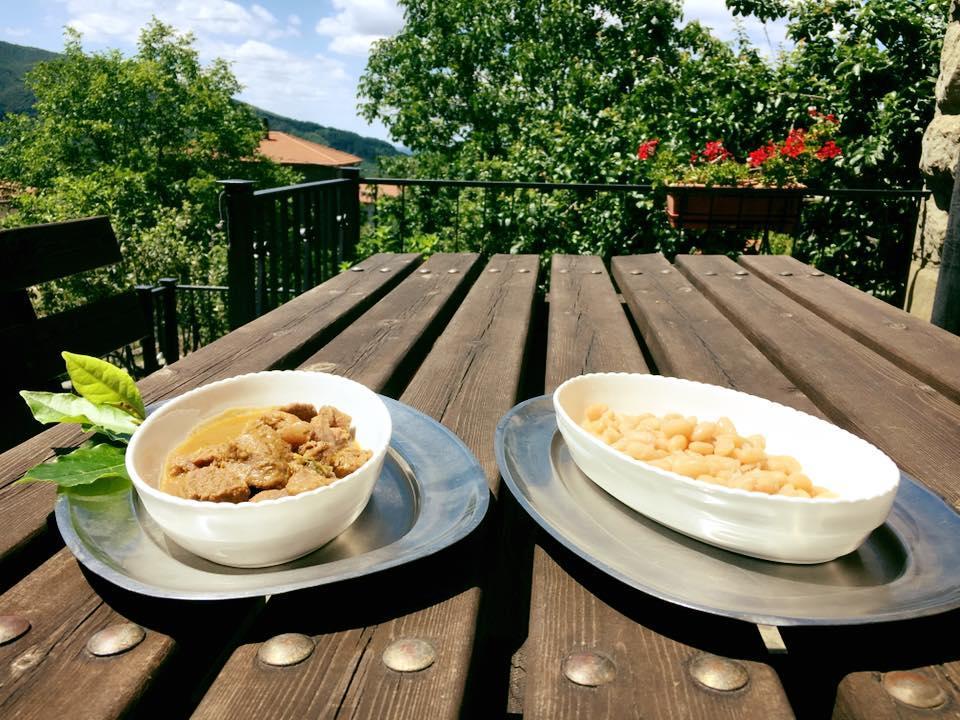Albergo Ristorante Letizia Chiusi della Verna Bagian luar foto